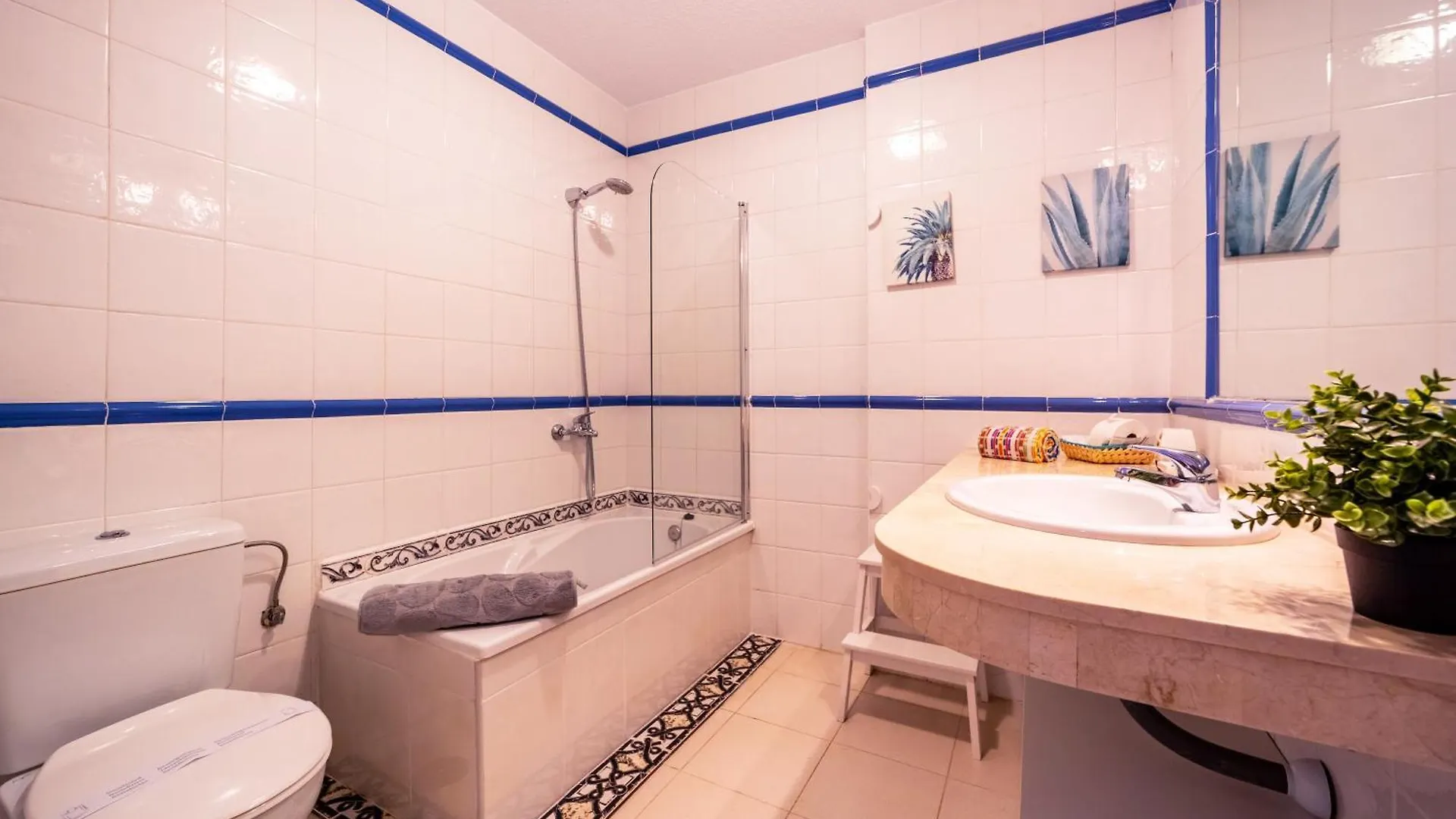 Gaviota Real En Balcon Del Mar Apartment Costa Del Silencio Spain